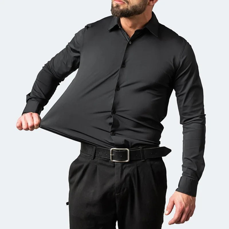 Pieter Shirt with Long Sleeve and Button Front in Black