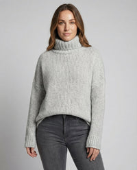 Poppy Knit Sweater in Grey