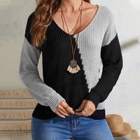 Portia Casual Sweater with V-Neck in Grey