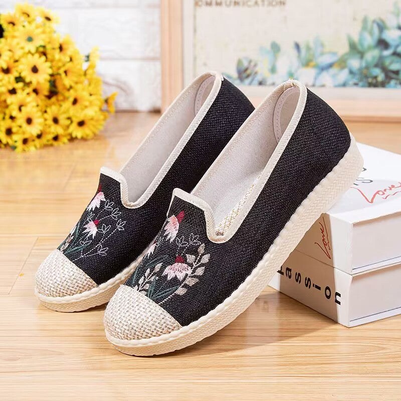 Priscilla Non-Slip Espadrilles in Black