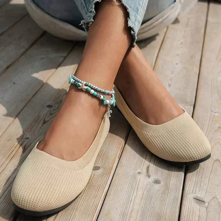 Priya Ballet Flats in Cream