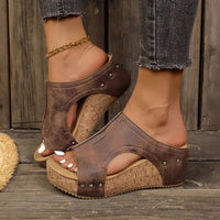 Quinley Women's Wedge Sandals with Cork Platform in Khaki