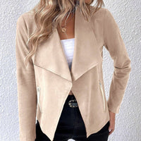 Quinn Elegant Blazer with Zip Front and Pockets in Apricot