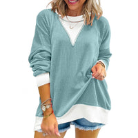 Ramona Casual Sweater with V-Neck in Light Green