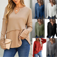 Raven Casual Sweater with V-Neck
