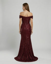 Raven Elegant Evening Dress in Wine Red