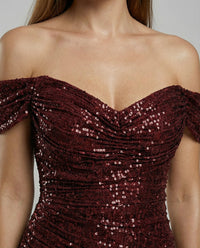 Raven Elegant Evening Dress in Wine Red