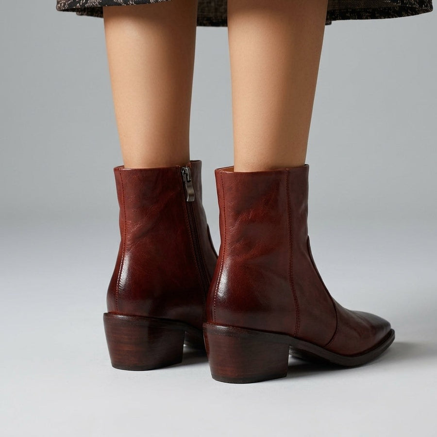 Reese Vintage Square Toe Boot in Chestnut Brown