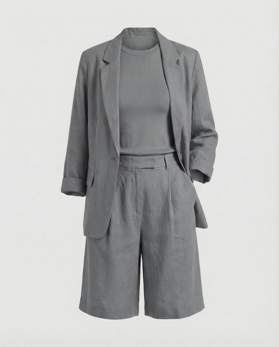 Regina Linen Blazer with Crew Neck and Fitted in Grey