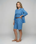Regina Linen Blazer with Crew Neck and Fitted