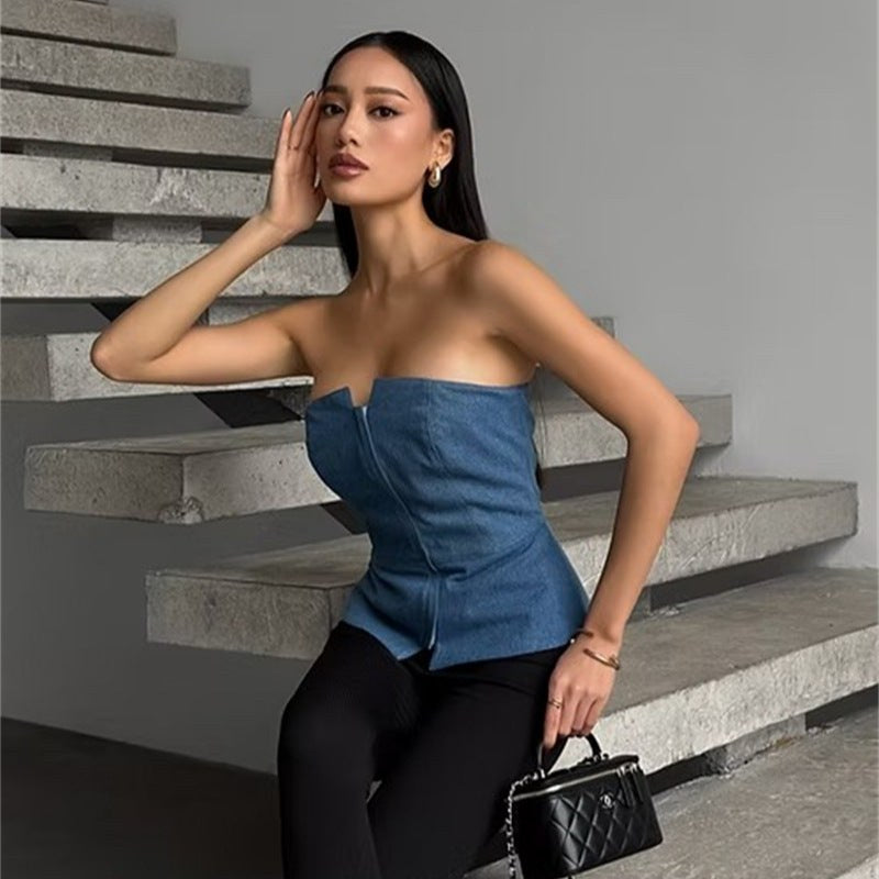 Reina Denim Top with Sleeveless and Zip Front
