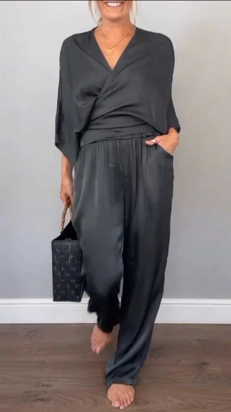 Rhiannon Elegant Top in Blue