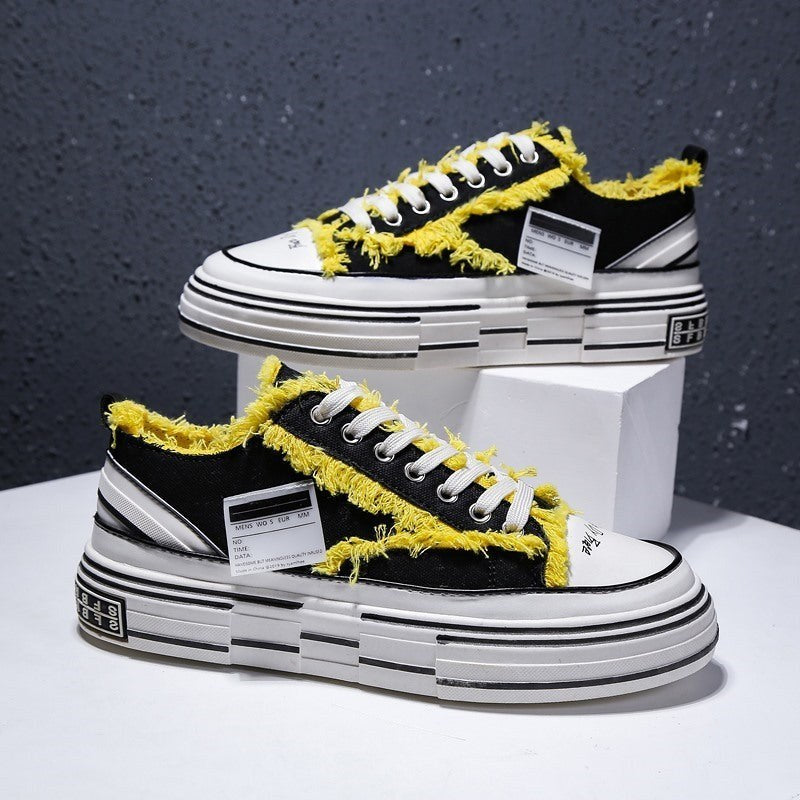 Roan Shoes in Yellow