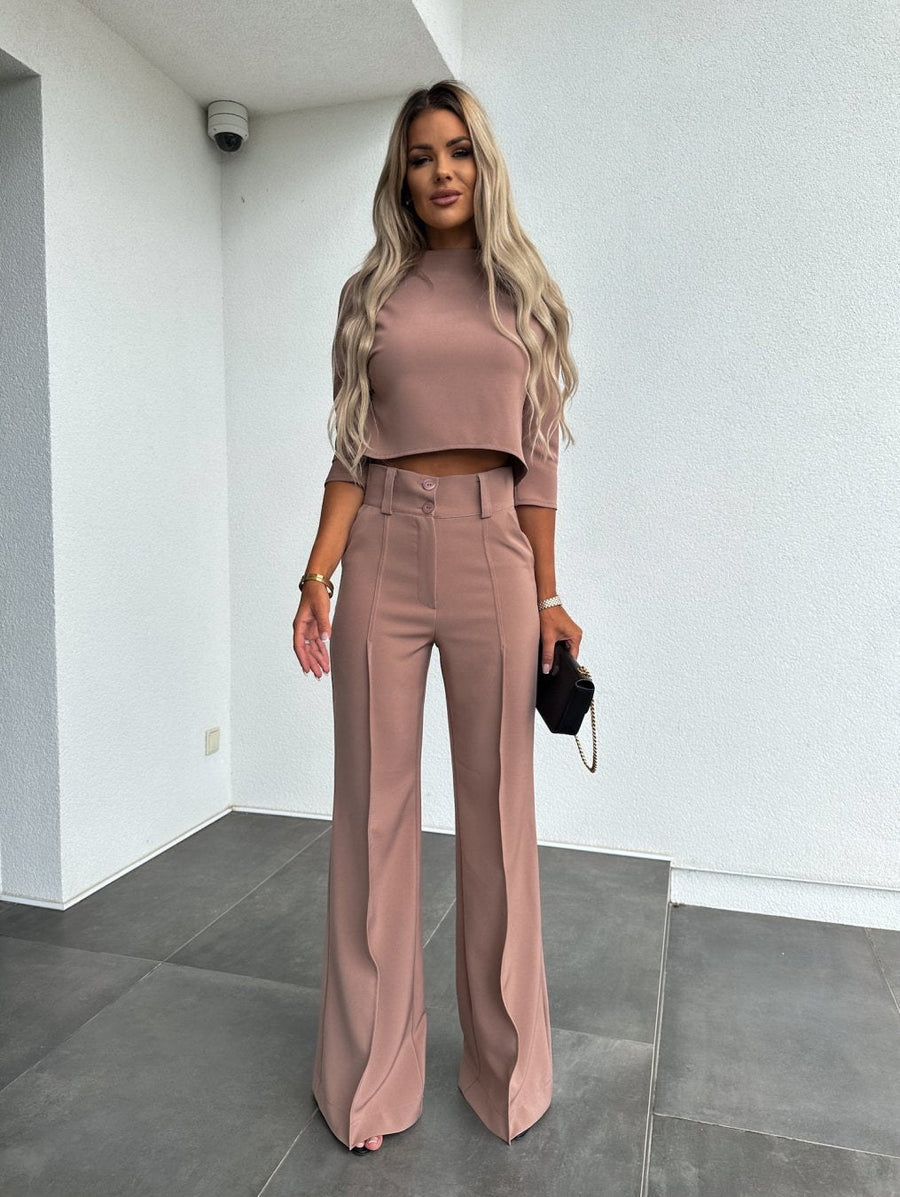 Roelie™ Elegant Two-Piece Lounge Set in Pink