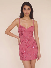 Romi Fuchsia editorial