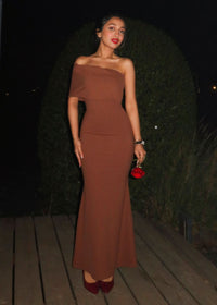 CARAMEL | ONE SHOULDER DRESS