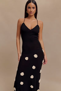SUKI | FLOWERS MAXI DRESS