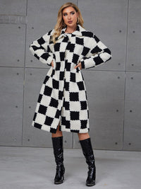 Roxane Coat with Pockets in Bildfarbe