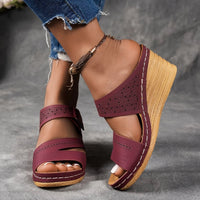 Sandra Leather Wedge Sandal in Cabernet