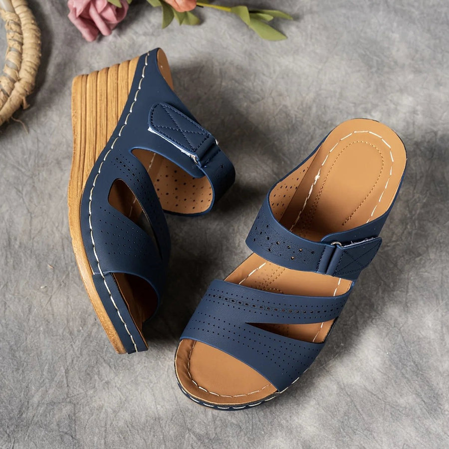 Sandra Leather Wedge Sandal in Navy Blue