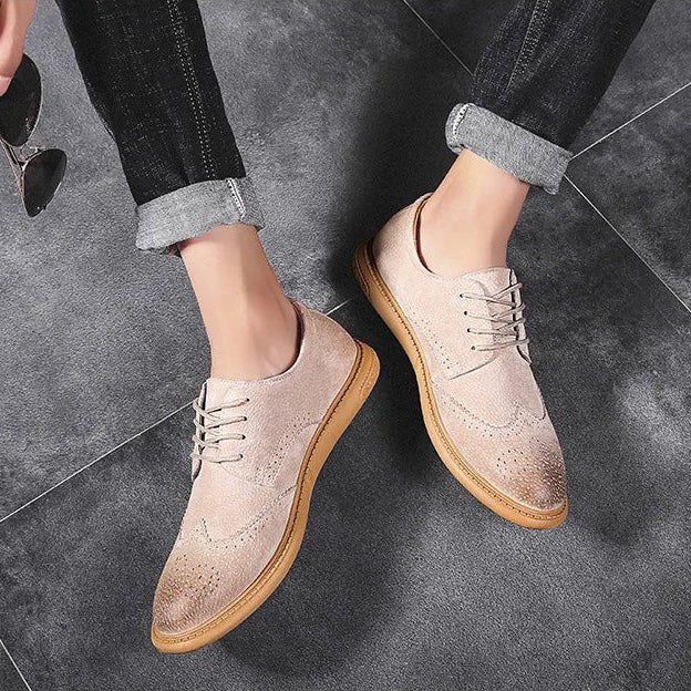 Santorini Suede Wingtip Shoe in Emerald