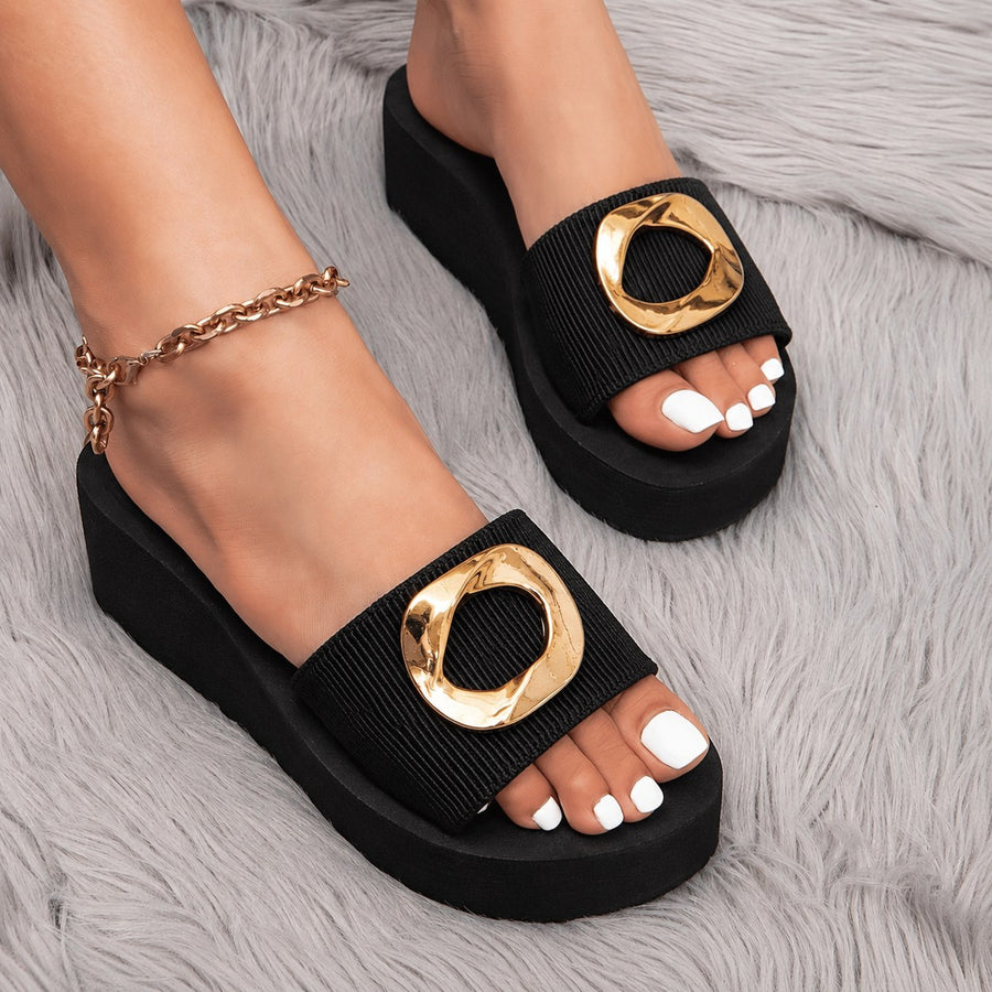 Saphira Bold Style, Effortless Comfort