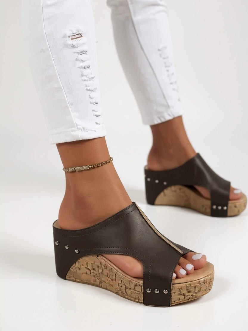 Sasha Wedge Slide Sandals in Brown