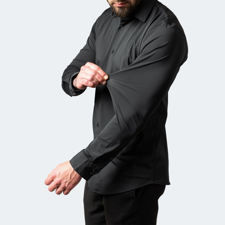 Sebastiaan Lightweight Shirt with Long Sleeve and Button Front in Black