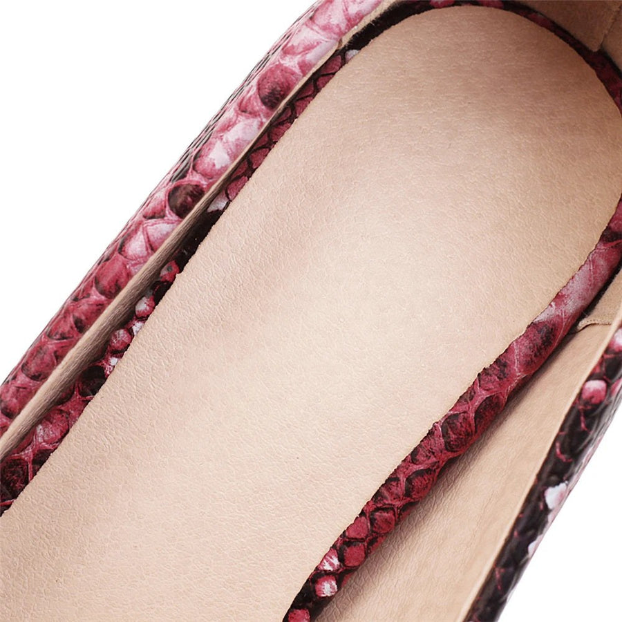 Selene Snake-Embossed Pumps in Crimson