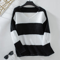 Selma Casual Knit Sweater with V-Neck in Black