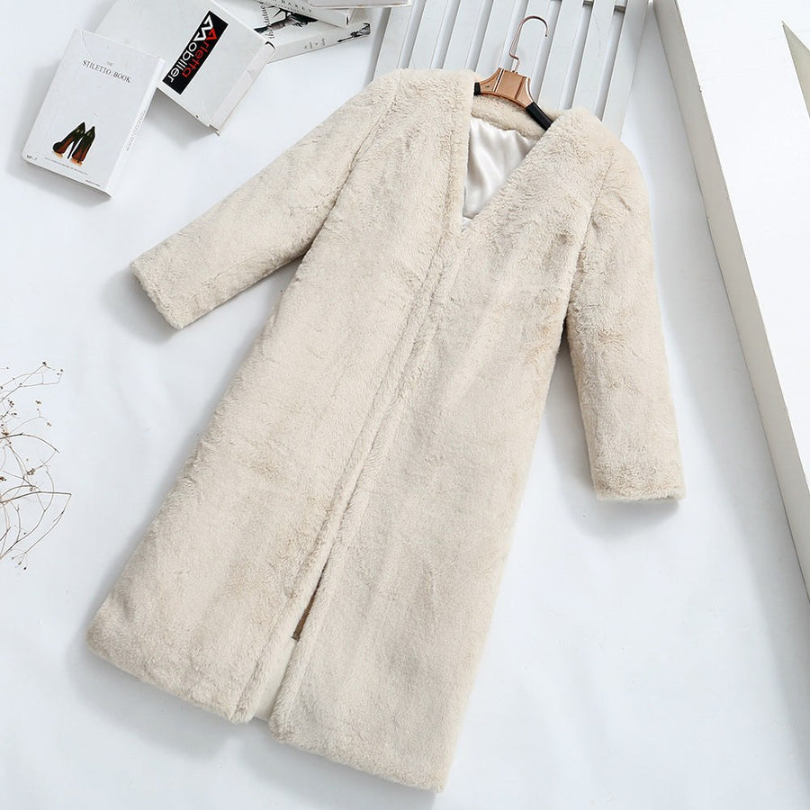 Senna Elegant Coat with V-Neck and Pockets in Yellow