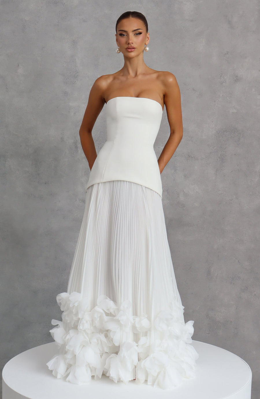 Dagny Gown – Ivory