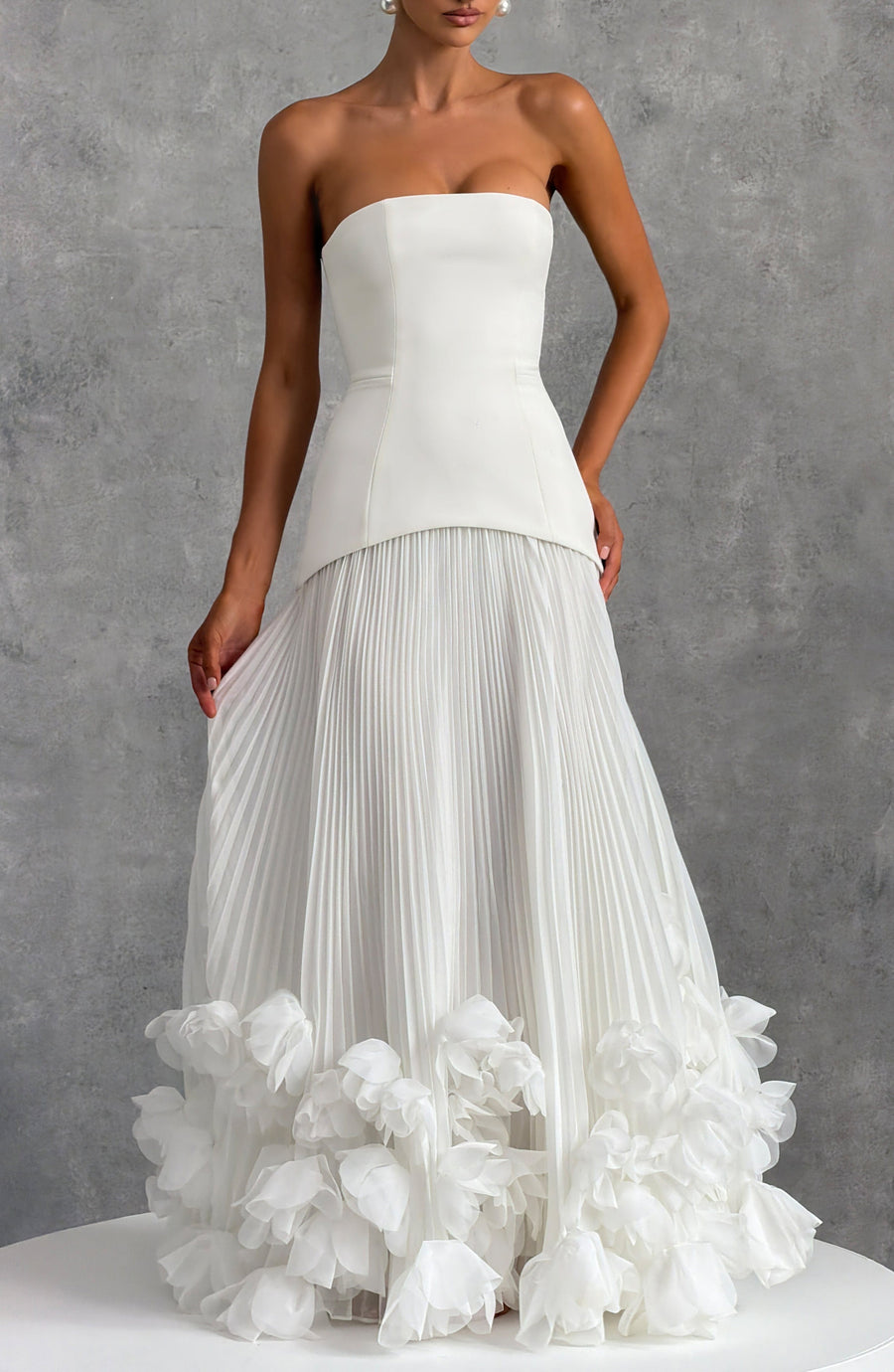 Dagny Gown – Ivory