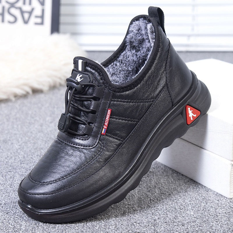 Serena Warm Sneakers in Black