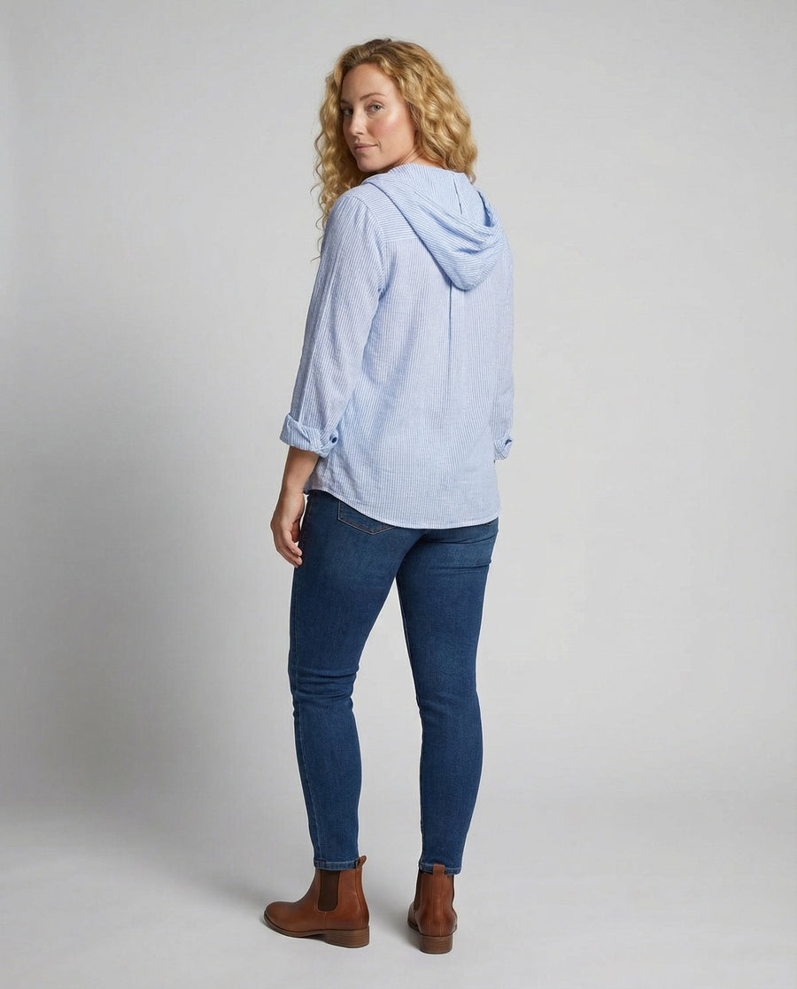 Sidonie Lightweight Blouse in Light Blue