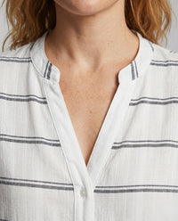 Sidonie Linen Blend Blouse with V-Neck