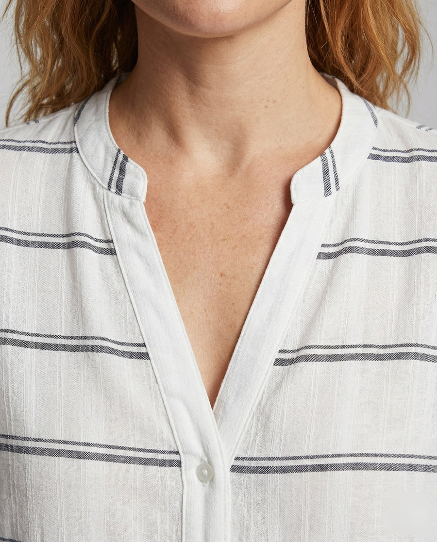 Sidonie Linen Blend Blouse with V-Neck
