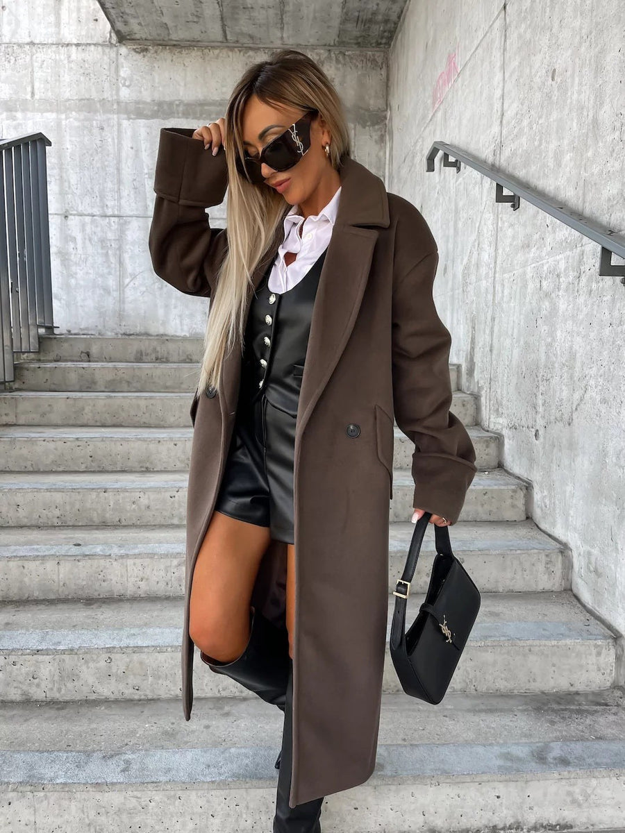 Sienna Elegant Coat with Oversized in Brown