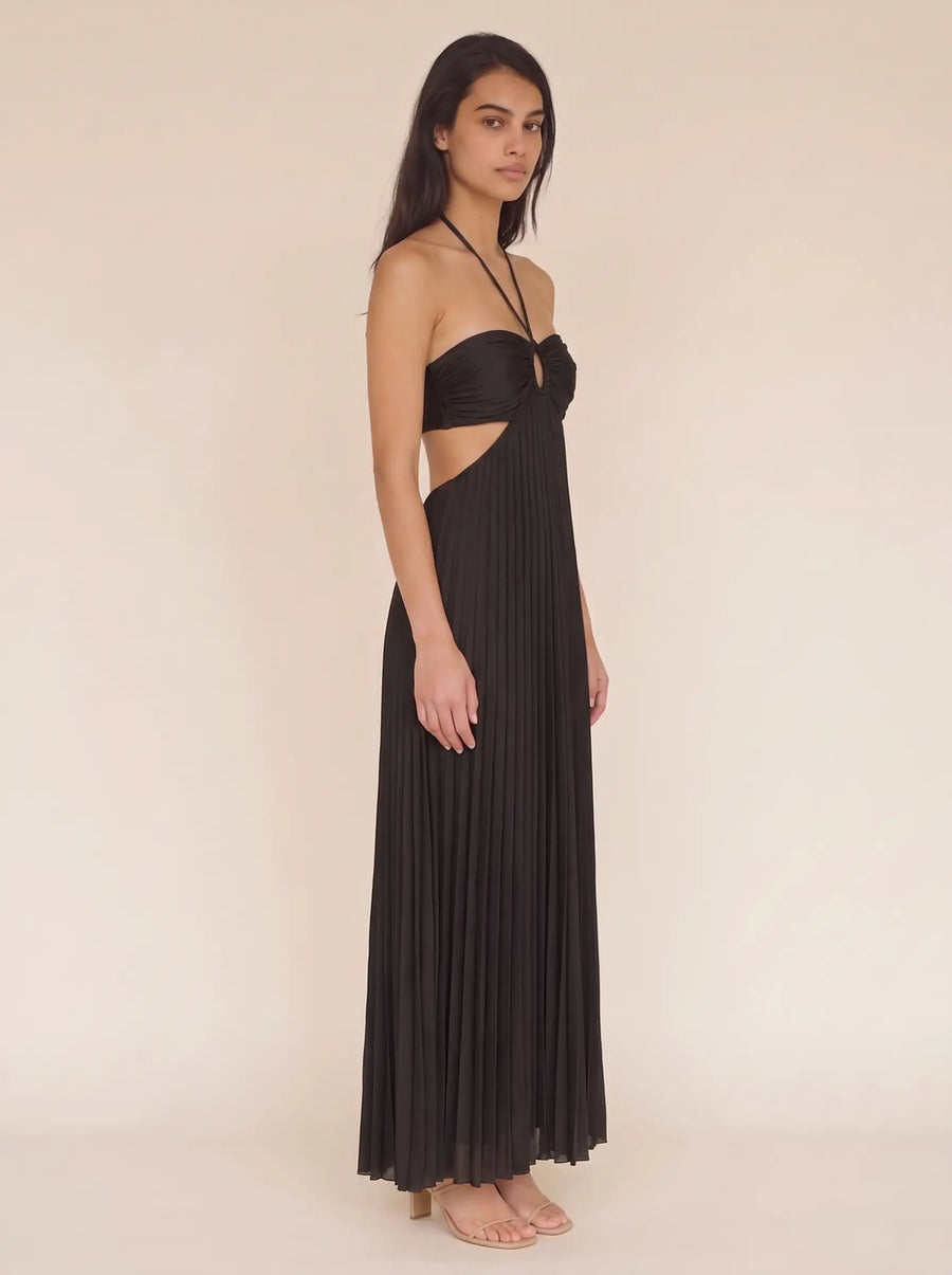 Sienna Midnight Noir editorial