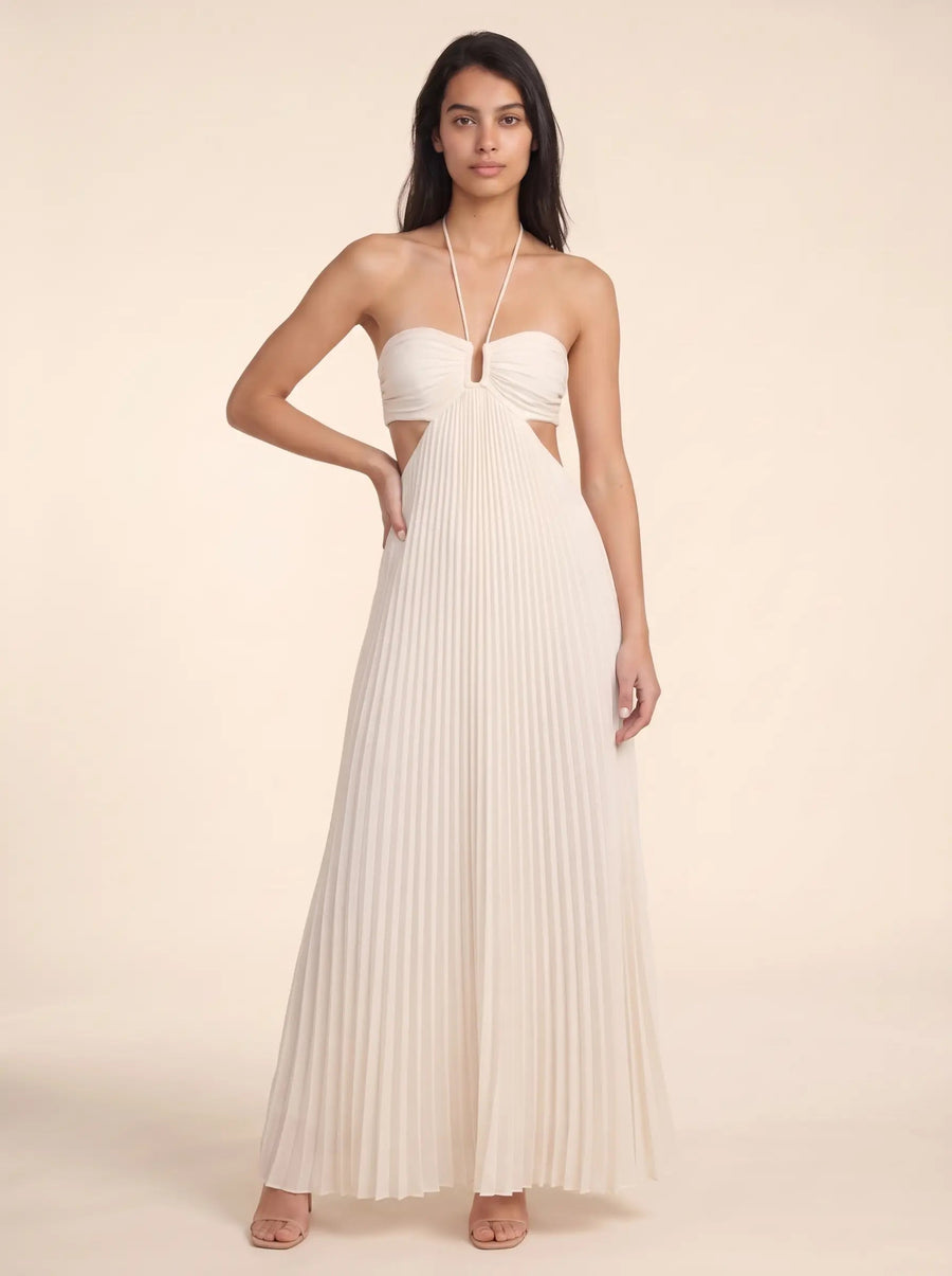 Sienna White Ivory editorial