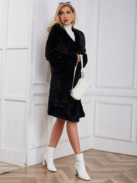 Siri Elegant Coat with Hood in Bildfarbe
