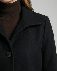 Sloane Elegant Coat in Black