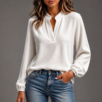 Sloane Ribbed V-Neck Top in Pearl