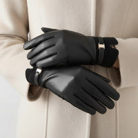 Solana Suede Glove in Charcoal