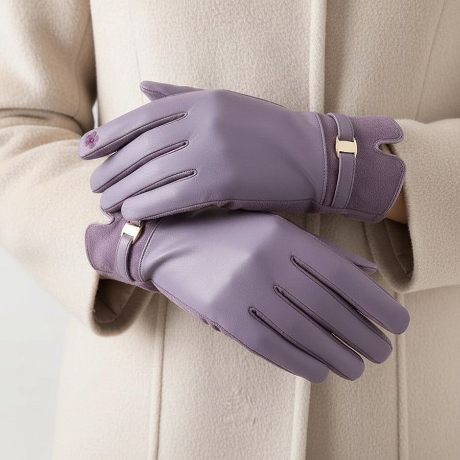 Solana Suede Glove in Lavender