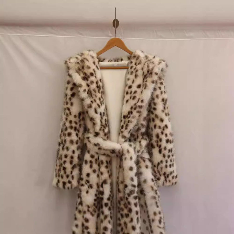 Sonja Coat with Hood in Bildfarbe