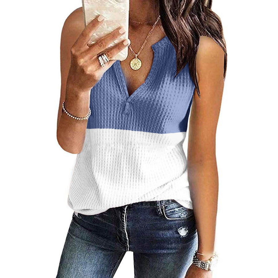 Stella Casual Top with V-Neck in Blue