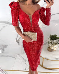 Susanna Dress with V-Neck in Red