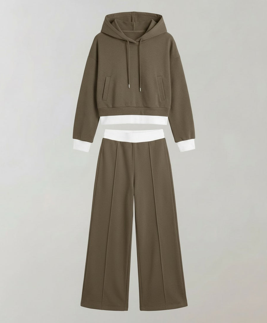 Susanna Set in Brown