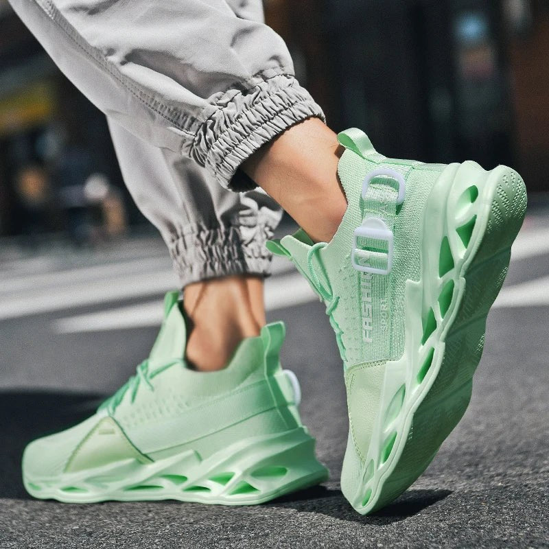 Sven Lightweight Sneakers